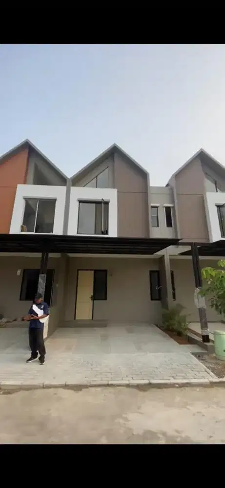 GRANDIALIV PARUNG PANJANG