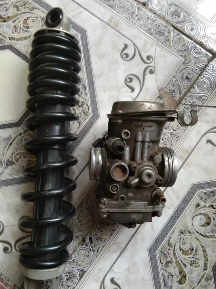 Karburator Mio Sporty & Shock Belakang Beat