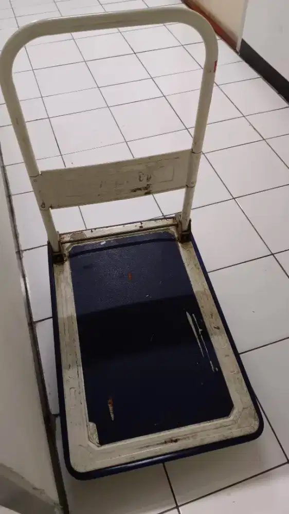 Trolley krisbow biru putih