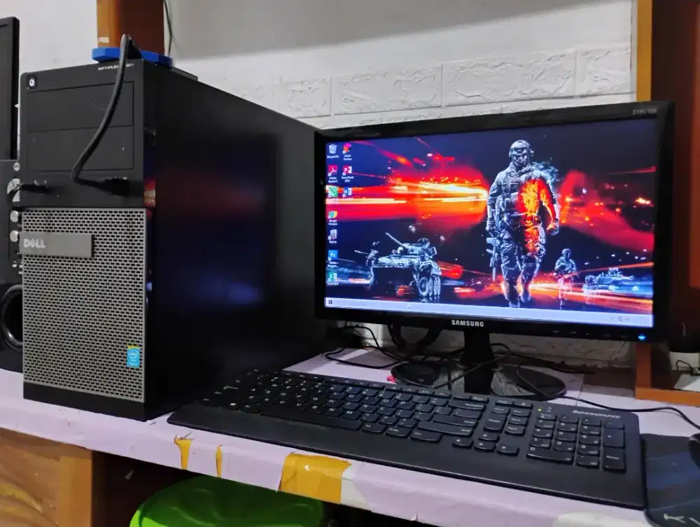 Pc gaming dell / intel gen4 + ram 8gb + monitor 19inch siap pakai