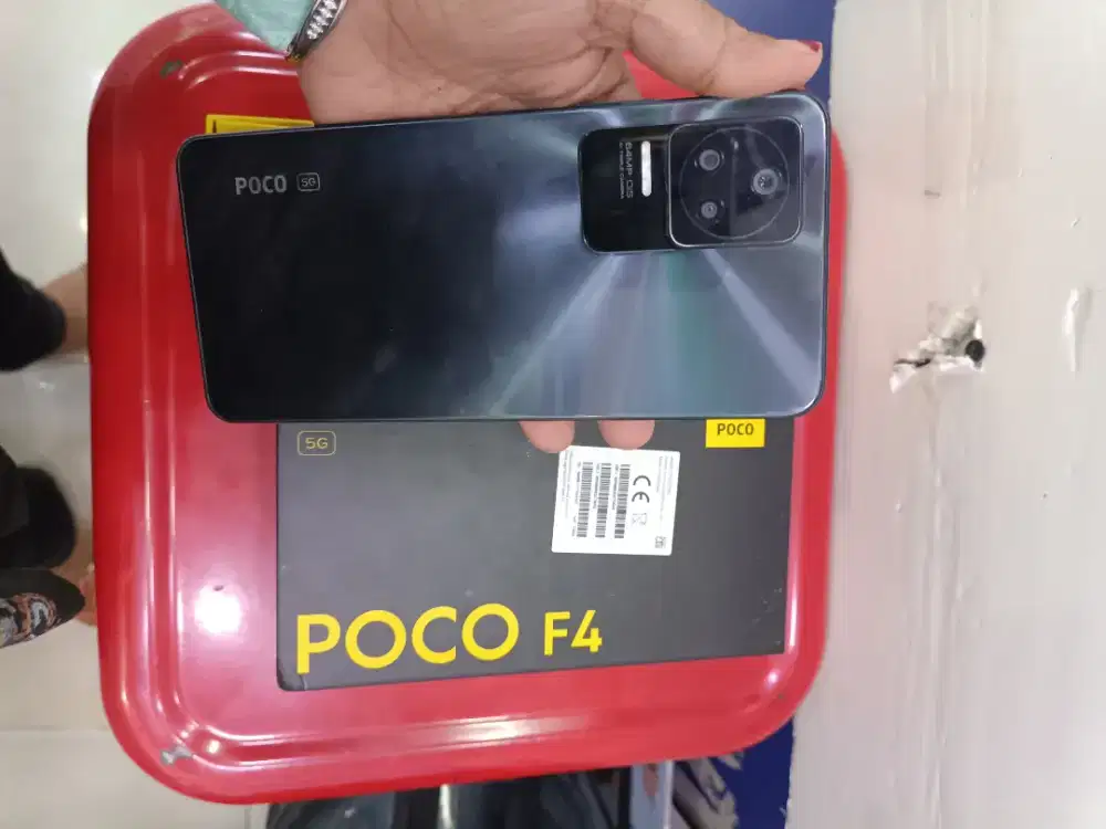 Poco F4 5g 6/128