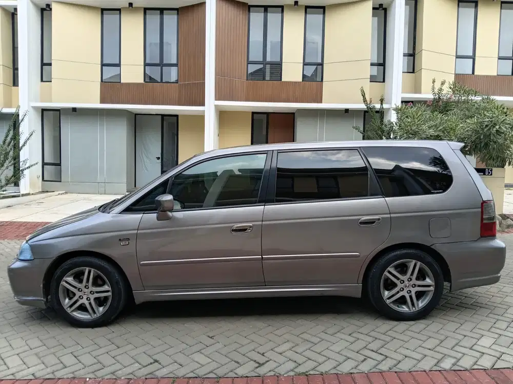 Honda Odyssey 2003 Bensin