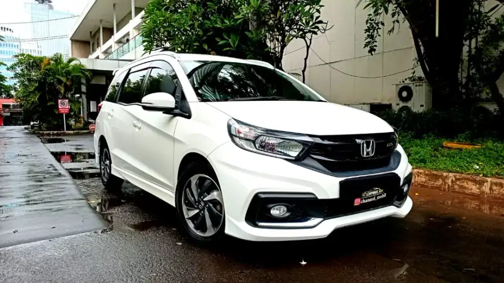 HONDA MOBILIO 1.5 RS 2018 PUTIH