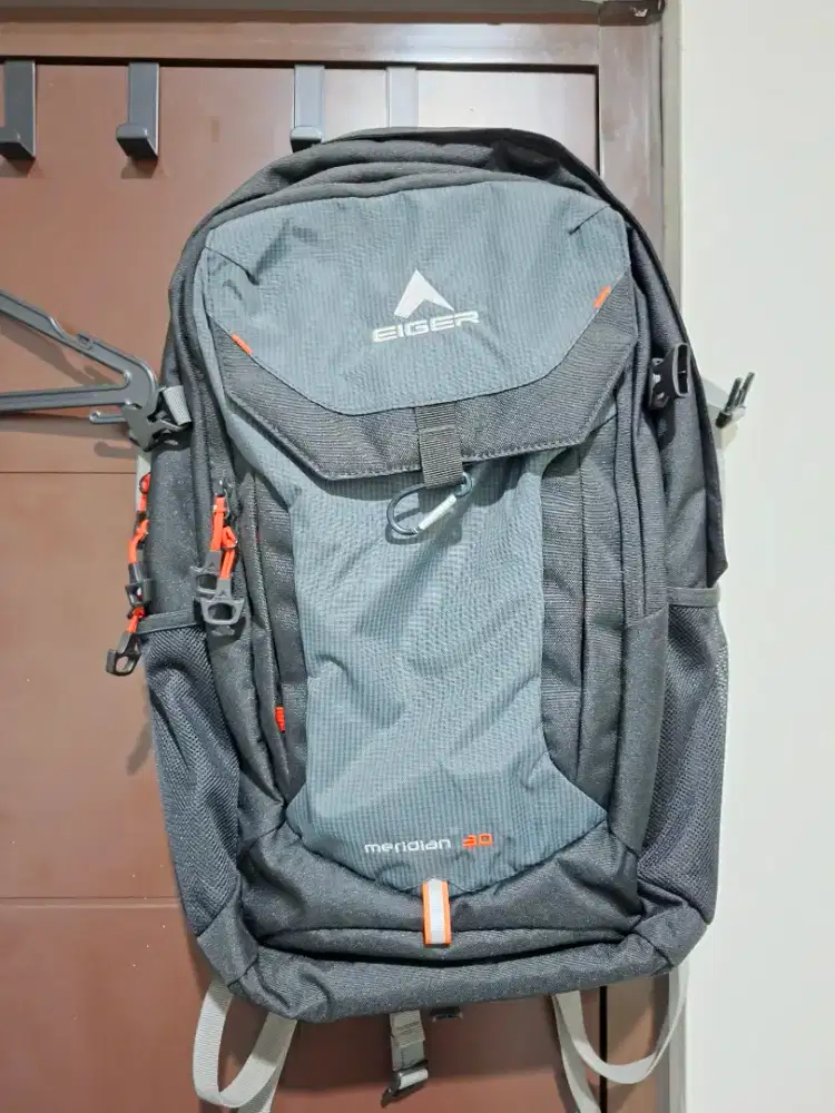 Tas bekas tapi baru.
