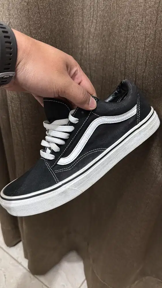 Sepatu Vans Old School