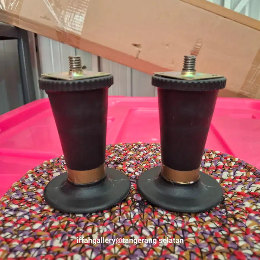 Kaki Ranjang 1 Set Isi 2 Pcs Fungsi Normal Siap Pakai