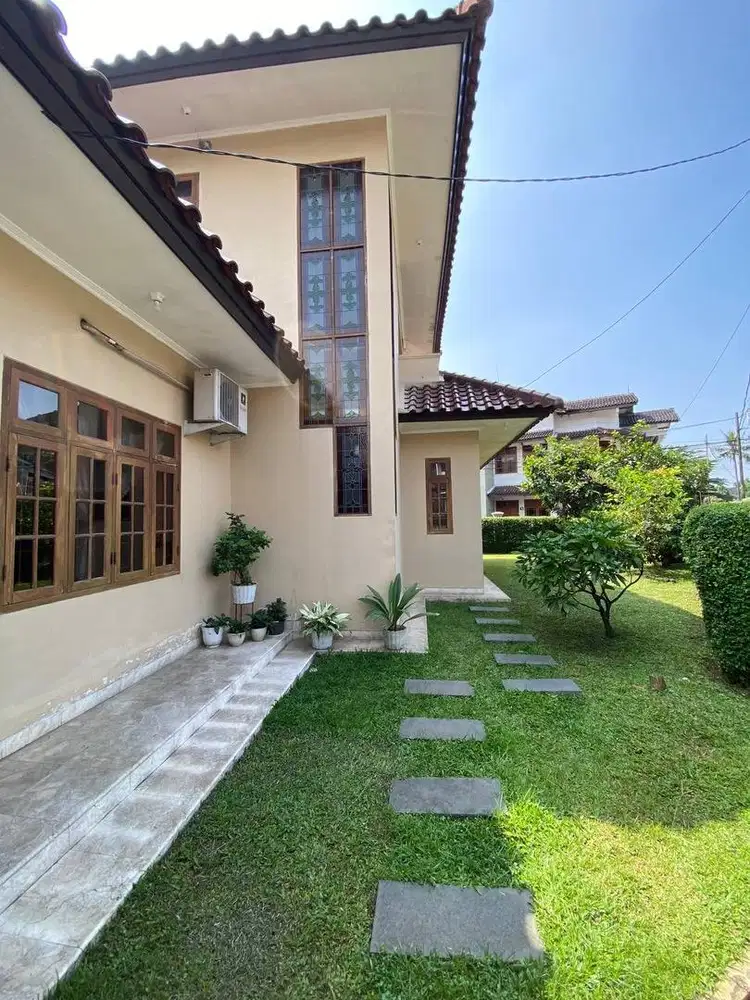 Harga Mendekati NJOP Rumah Luas Hook Suryalaya Buah Batu Bandung