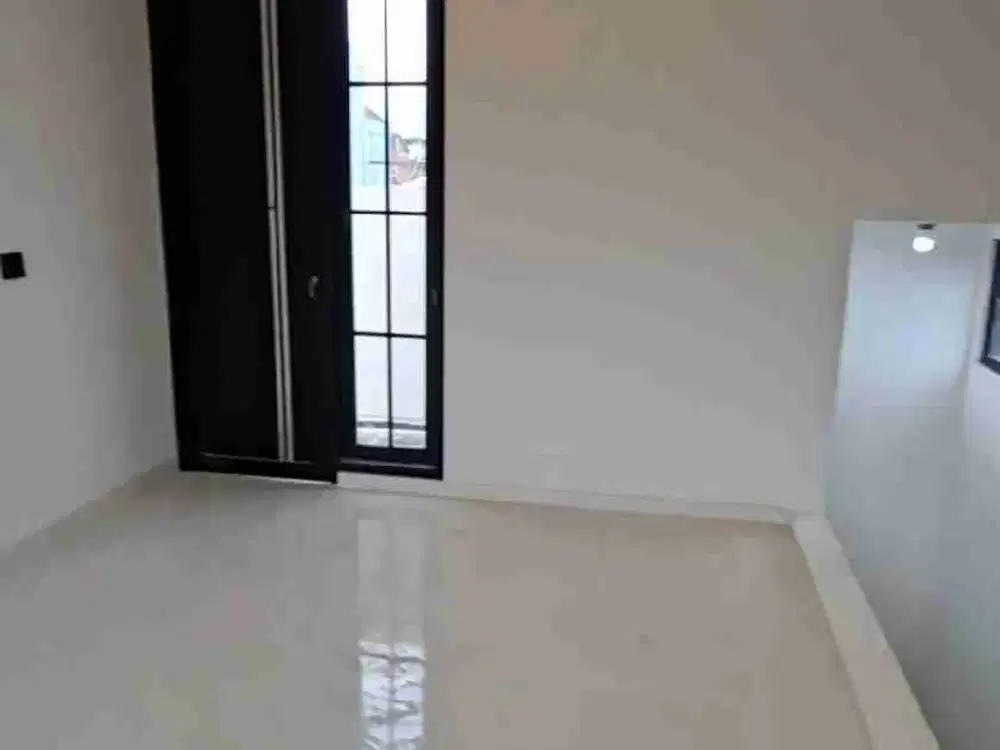 Dijual rumah dan tempat usaha di kota malang