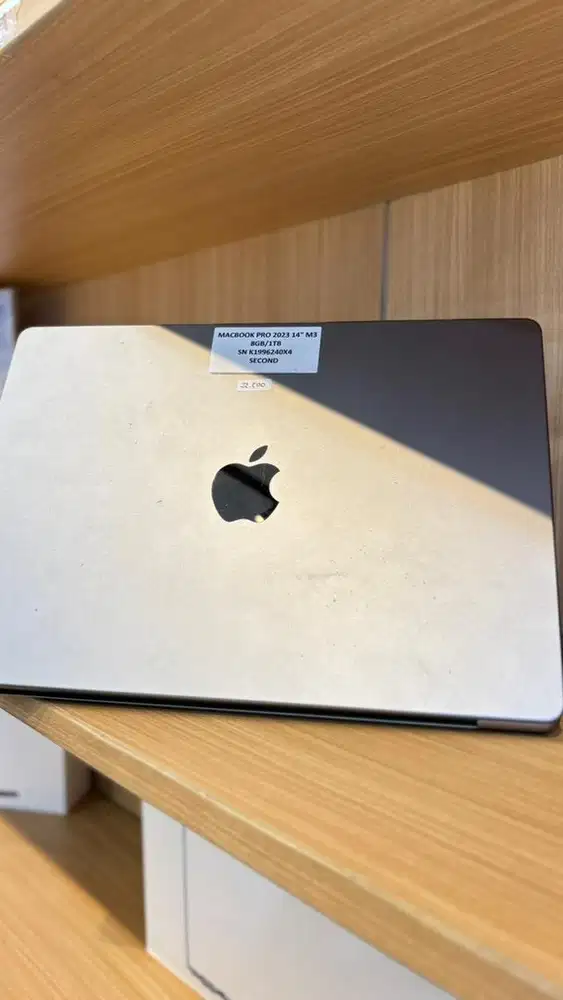 MACBOOK PRO 2023 14 M3 8/1TB SECOND ORIGINAL