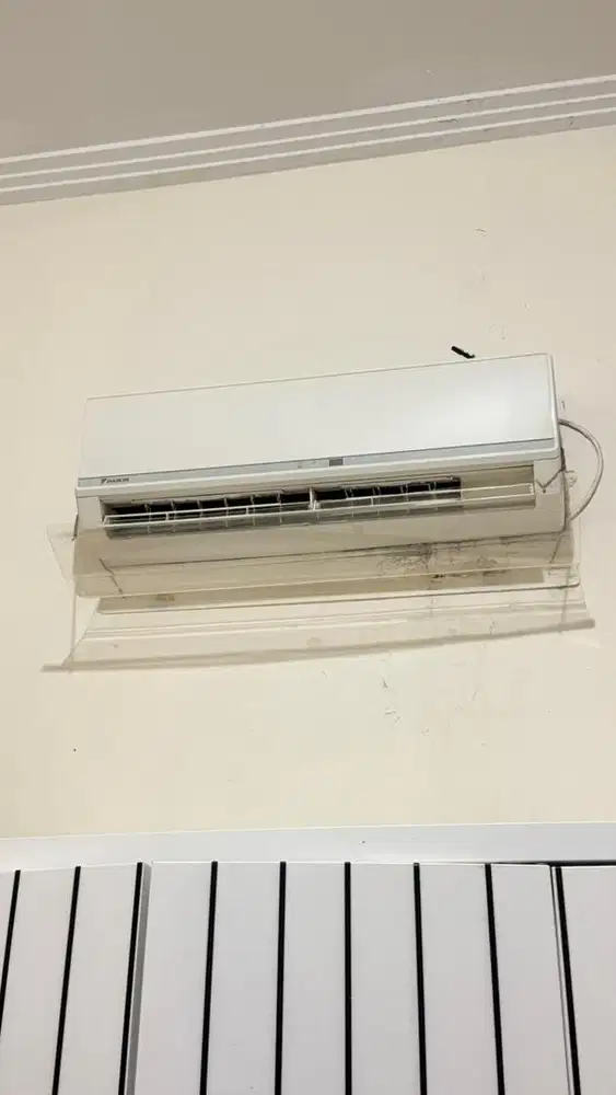 AC DAIKIN 1PK NYALA MAU GANTI BARU