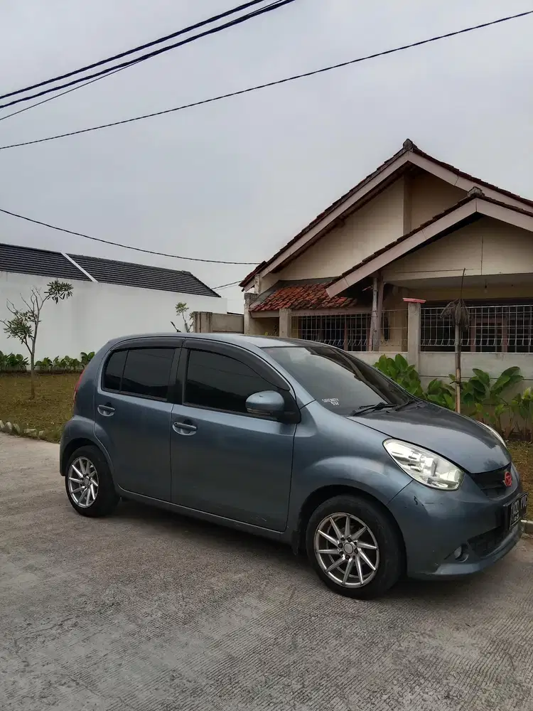 Daihatsu Sirion 2011 Bensin
