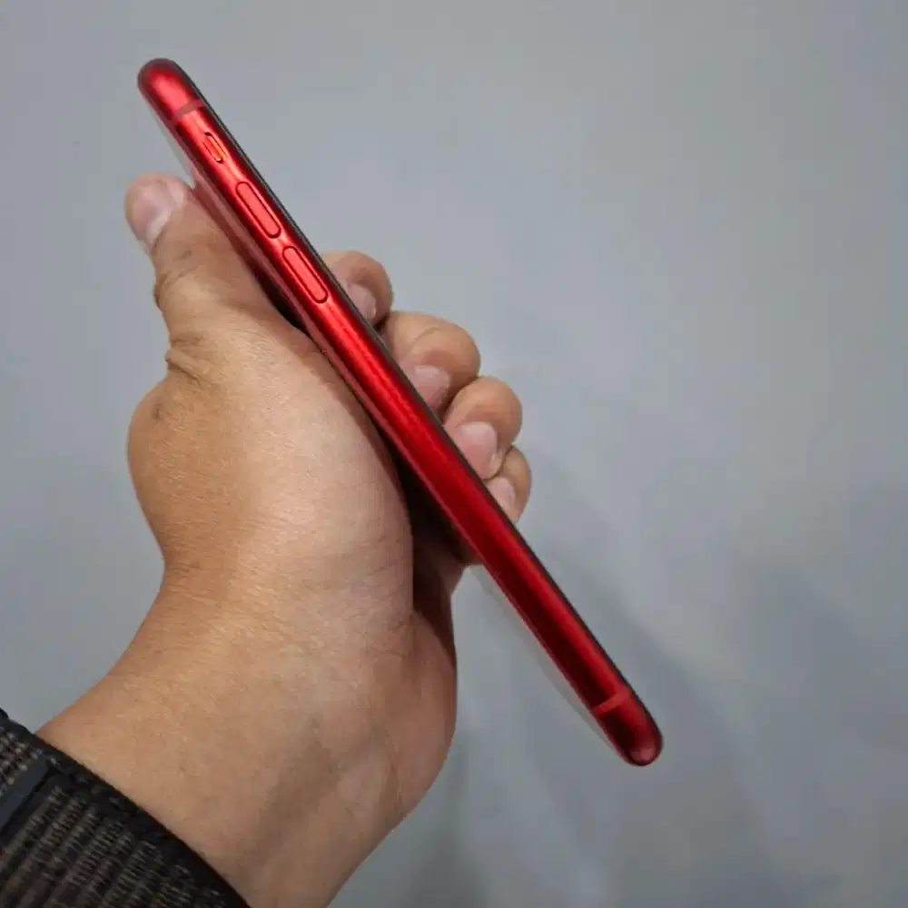 iPhone 11 Red Inter 128GB