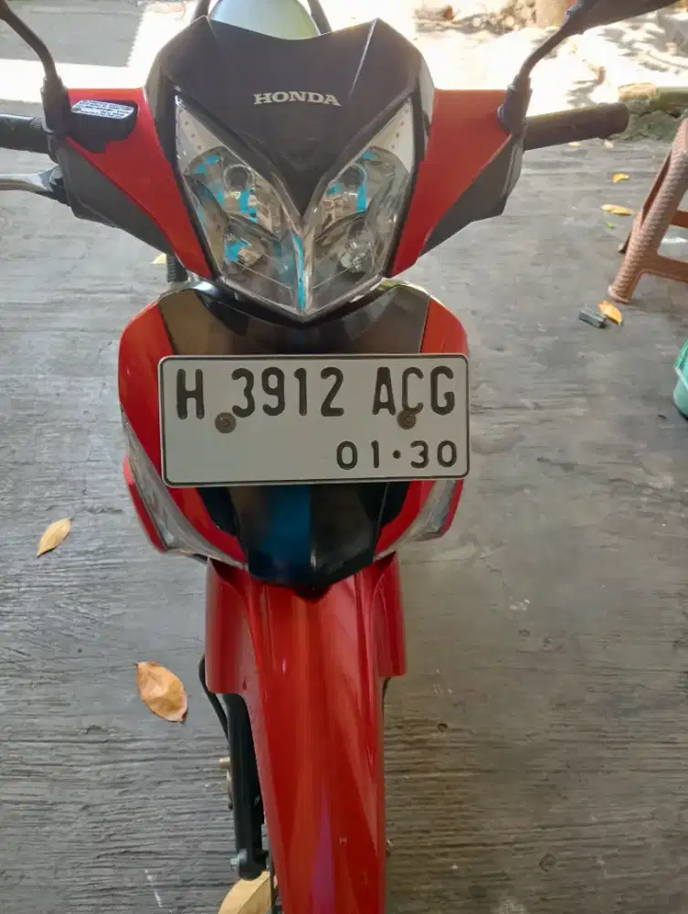 Di jual Supra 125 karbu 2018