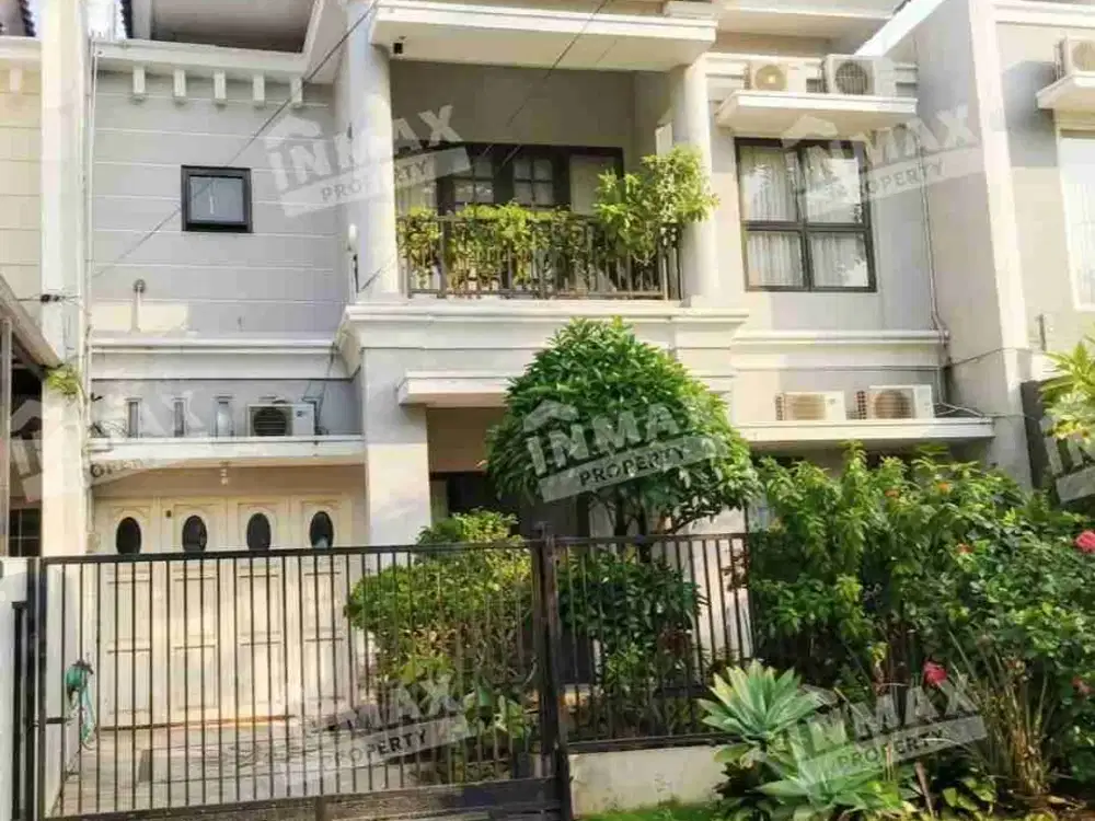Dijual rumah 2 lantai 3 kamar tidur kondisi siap huni bangunan kokoh dan bebas banjir dekat merr