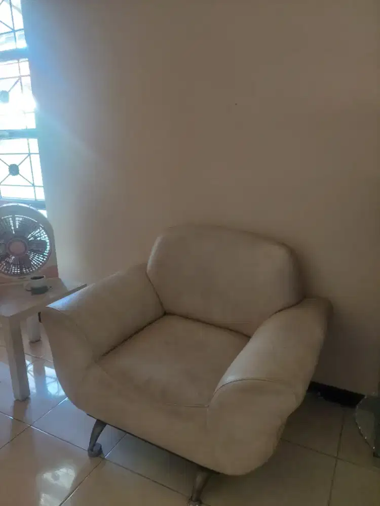 Kursi sofa tamu 1  buah