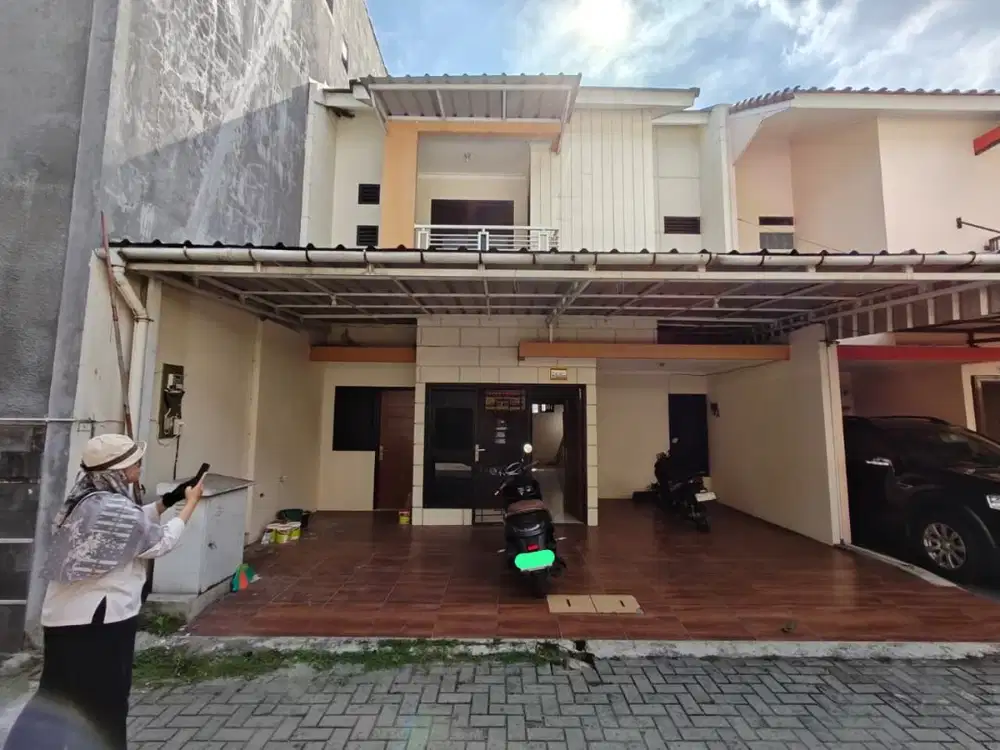 Dijual Rumah 2 Lantai Siap Huni - Kalisari Pasar Rebo Jakarta Timur
