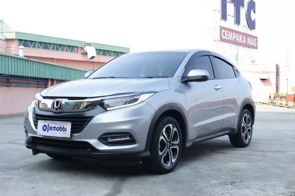 TDP 11 JT Honda HR-V 1.5 E Special Edition Bensin-AT Abu 2018
