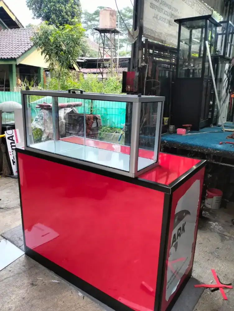 Etalase buah +meja