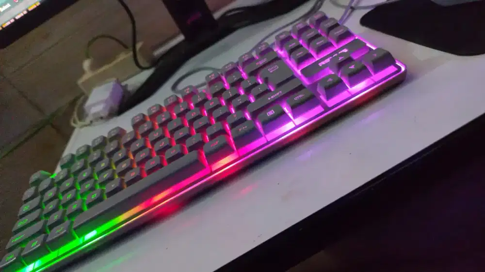 Keyboard rexus mulus no minus