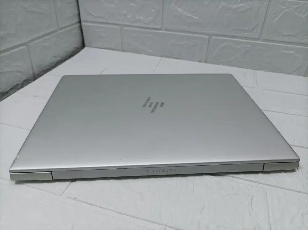 HP Ellitbook core i5 Ram 8 Ssd 256 Gb siap pakai