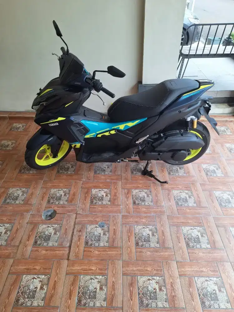 Yamaha Aerox Alpha cyber city Abs