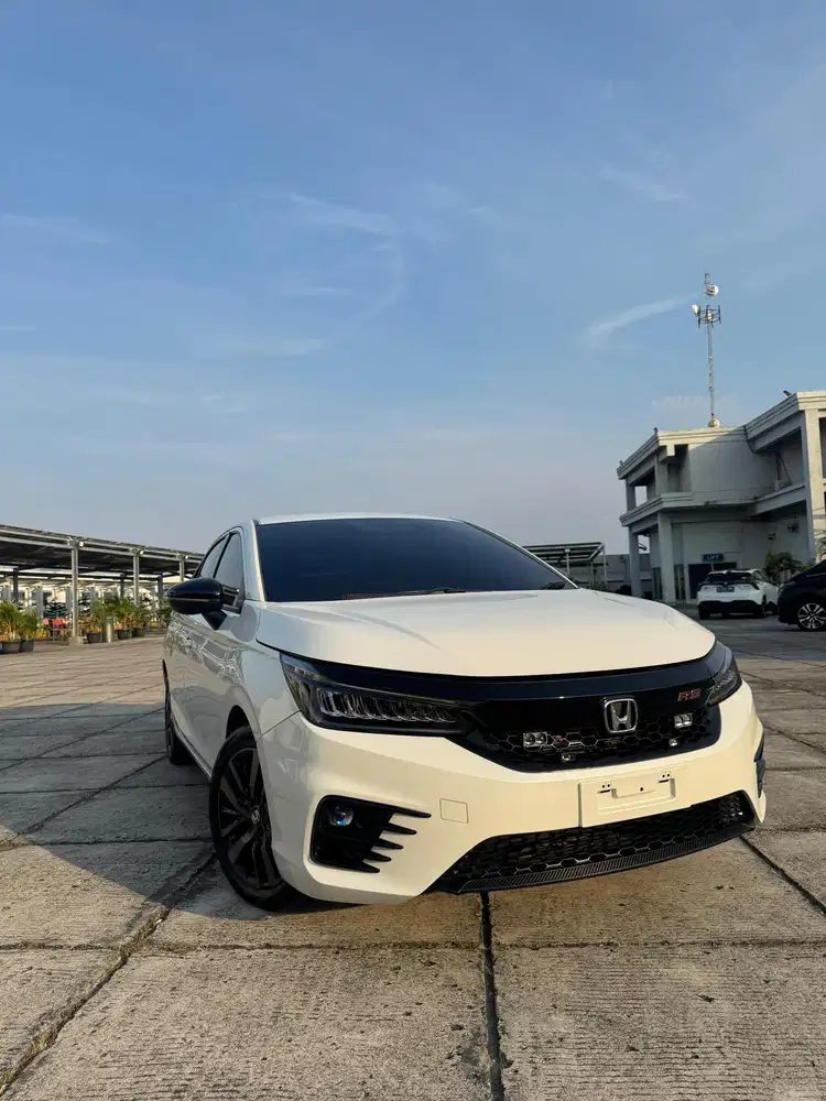 Honda City RS Hatchback 2023 AT