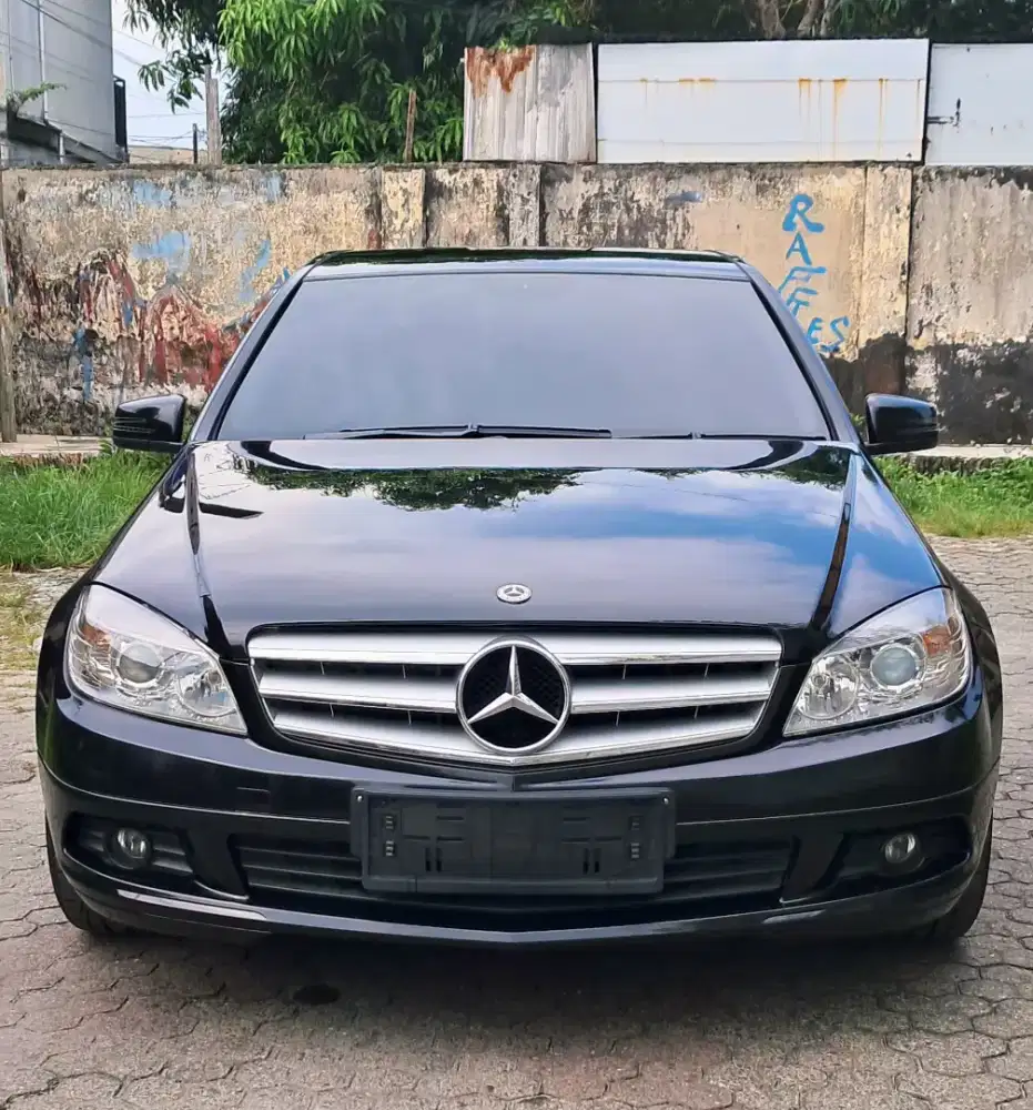 MERCEDES BENZ C200 CGI W204 2010