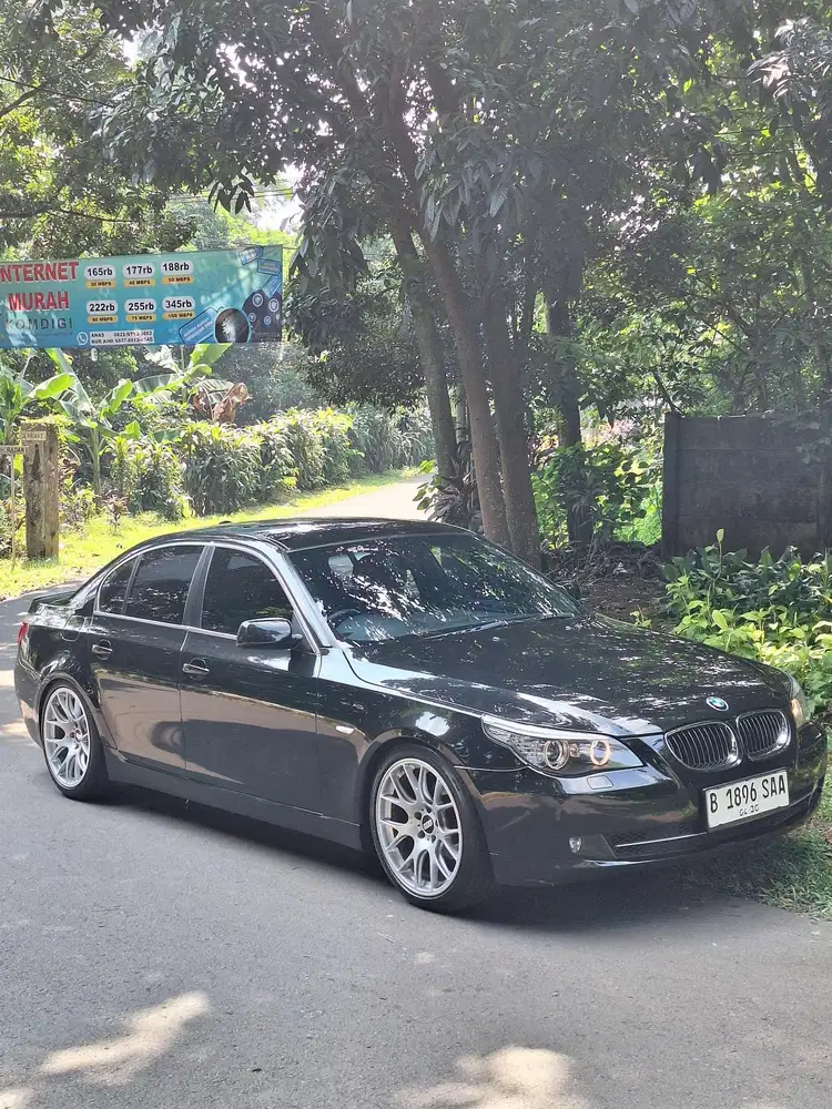 BMW 523i 2008 Bensin