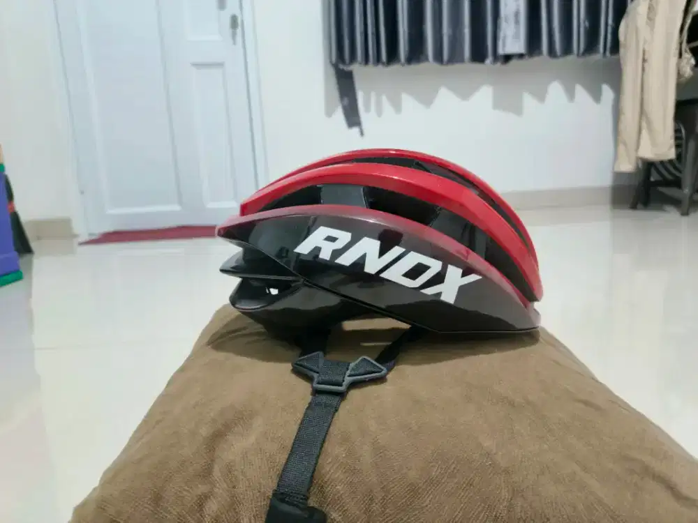 Helm sepeda rndx
