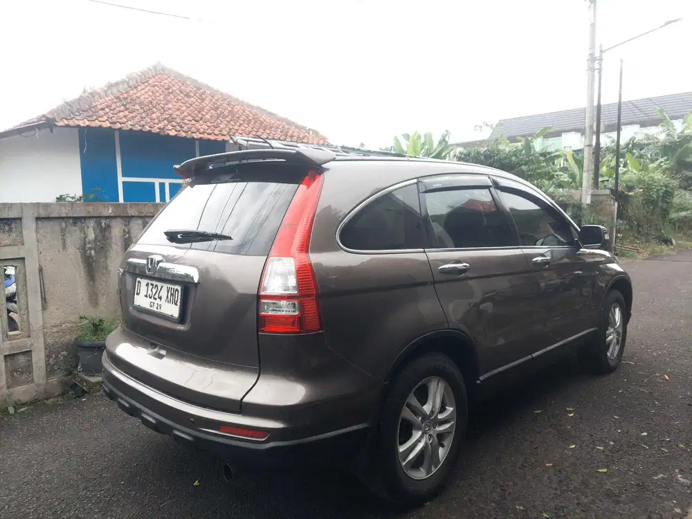 Honda CR-V 2011 Bensin