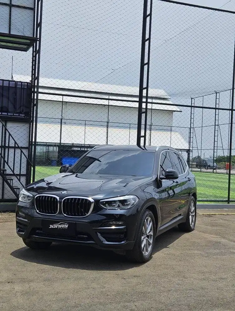 Panoramic BMW X3 2021 Facelift