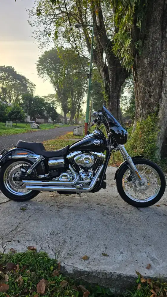 Harley Davidson Dyna Super Glide (FXDC)