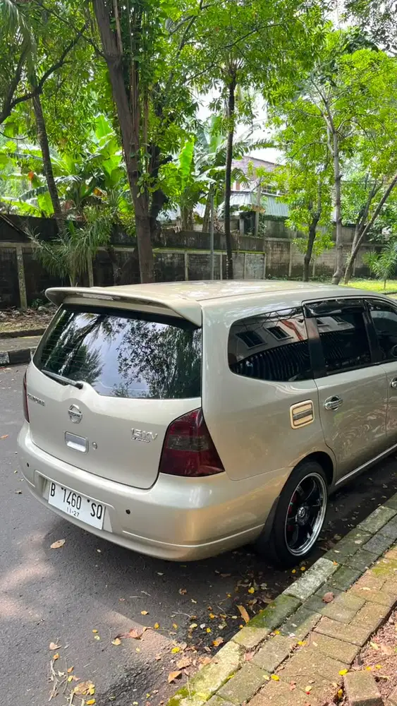 Nissan Grand livina 2007 Bensin
