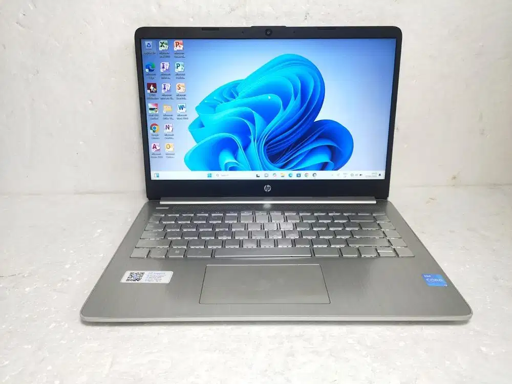 B793 Hp 14S-DQ5115TU Core i3-1215U Ram 8GB Ssd 256GB Layar FHD