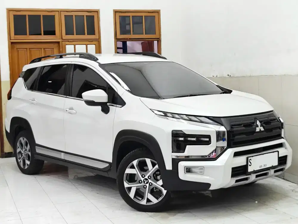2025 Asli New Xpander Cross Premium Automatic 1.5 AT Putih Plus 2024