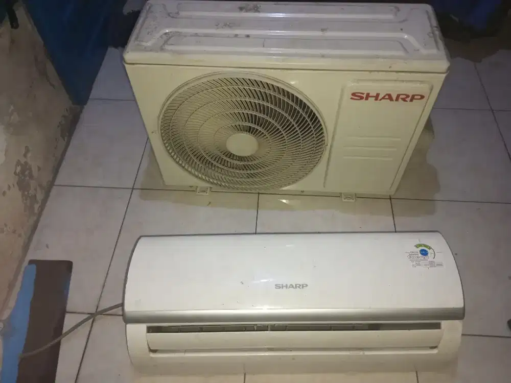 Jual AC merek sharp setengah PK
