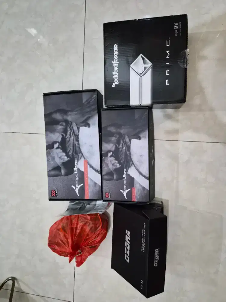 SPEAKER MOREL 2 WAY LIKE NEW
