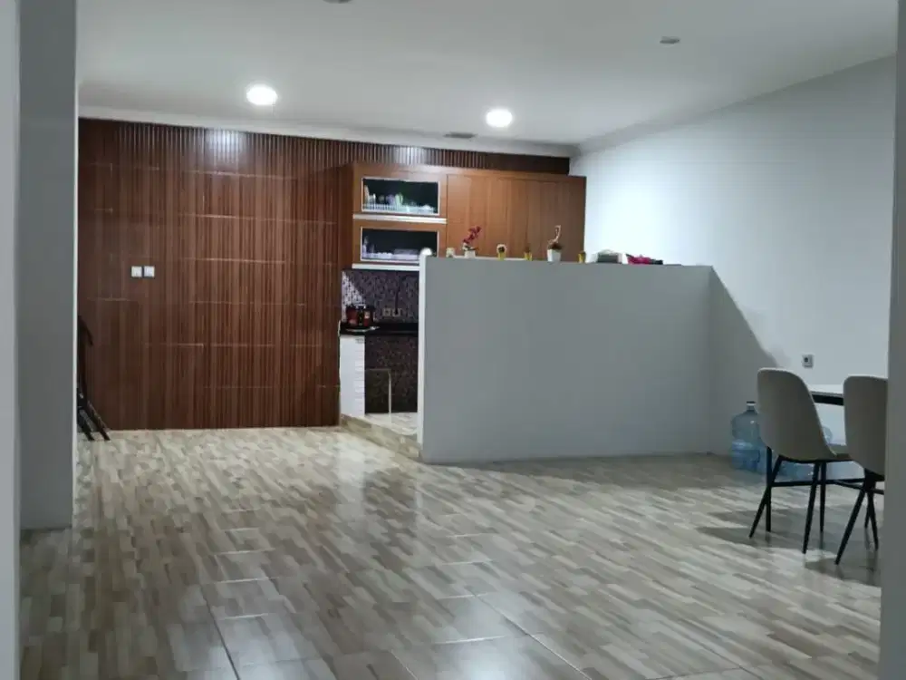 rumah siap huni di  Metland Menteng Cakung Jakarta Timur