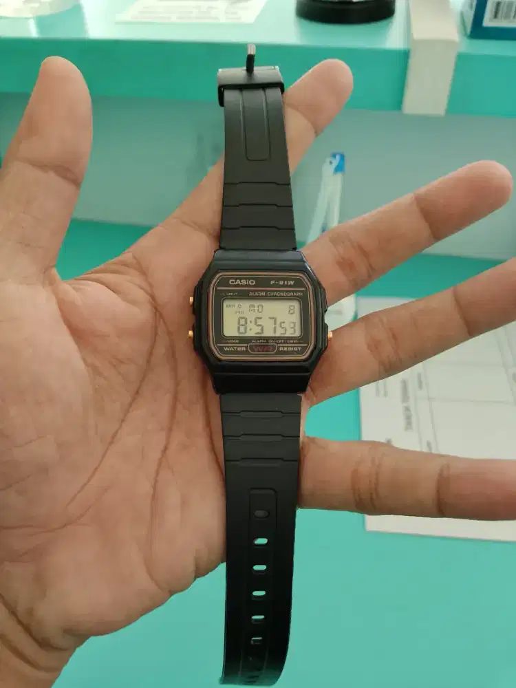 Casio f91w yellow frame