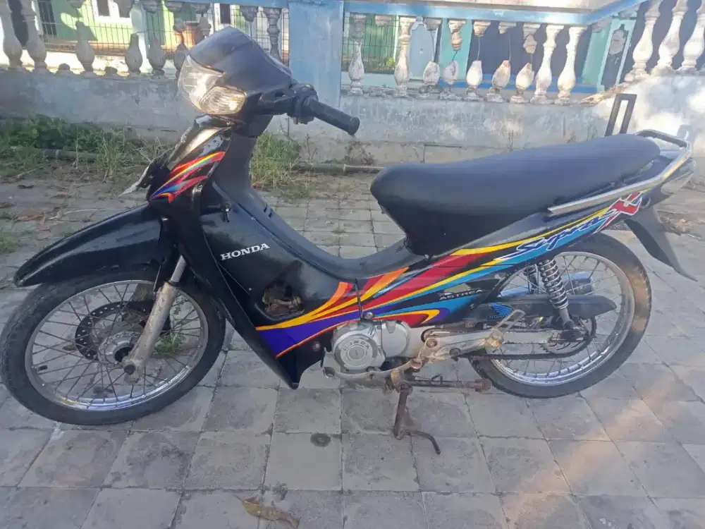 Jual supra x 2004