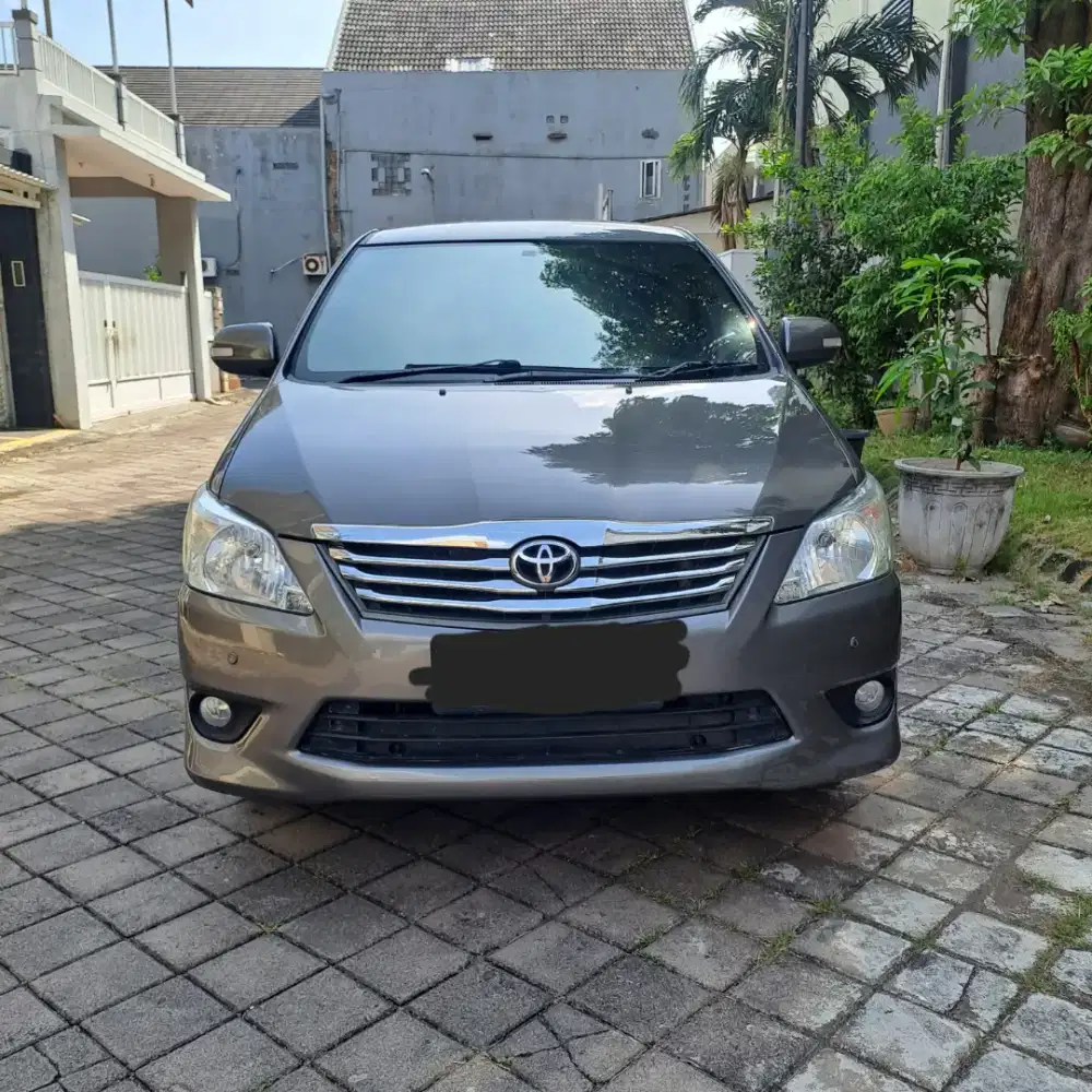 Kijang Innova 2.5 V AT Diesel 2010