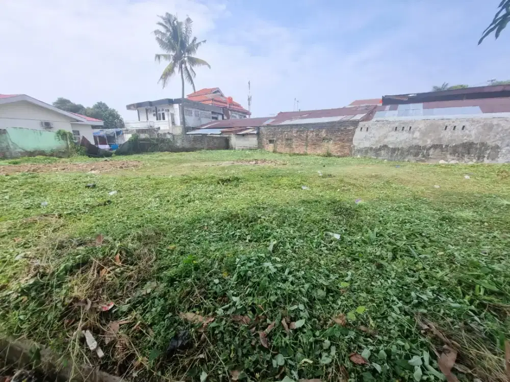 Dijual tanah lokasi sangat strategis, cocok untuk investasi