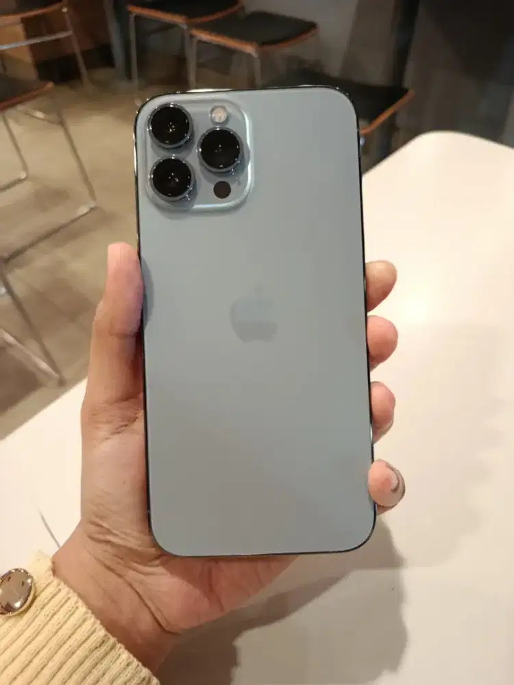 Dijual iPhone 13 Pro Max 128GB Ex iBox