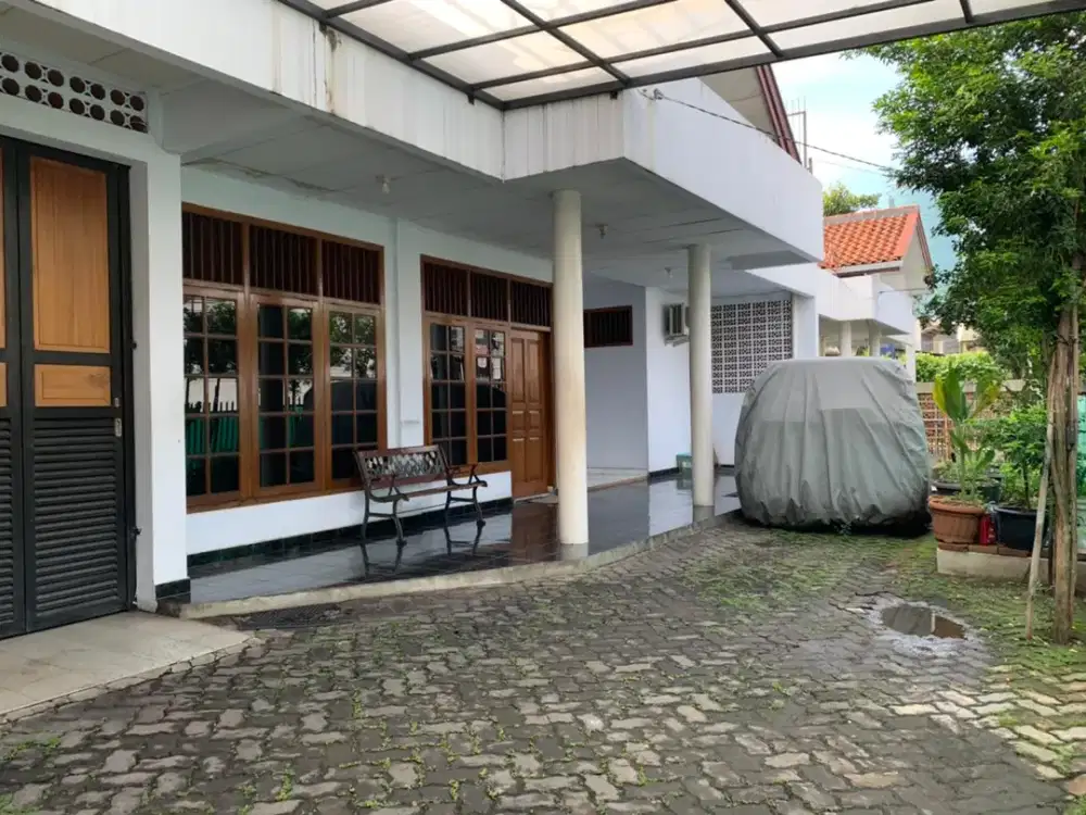 Jual Rugi..Rumah 2 Lt MURAH Bawah Pasaran, Karet Kuningan, Jakarta Selatan