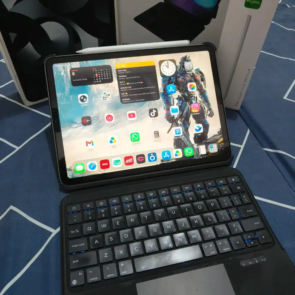 iPad Air M1 Fullset Siap Pakai