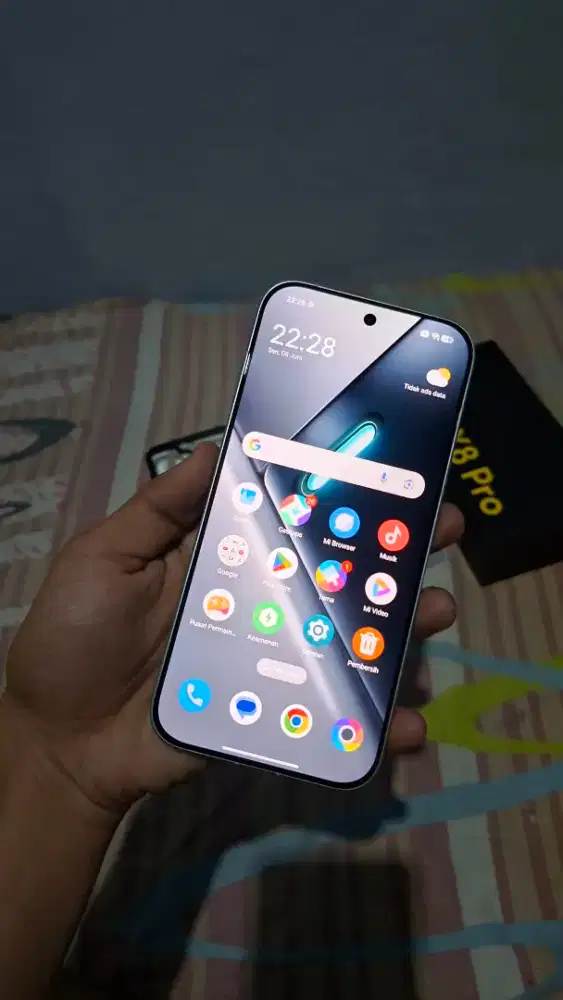 Wts Poco X8 Pro 8+8/512GB Like New