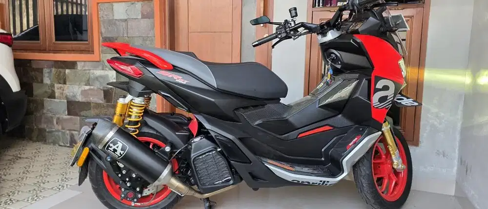 Motor Aprilia SR