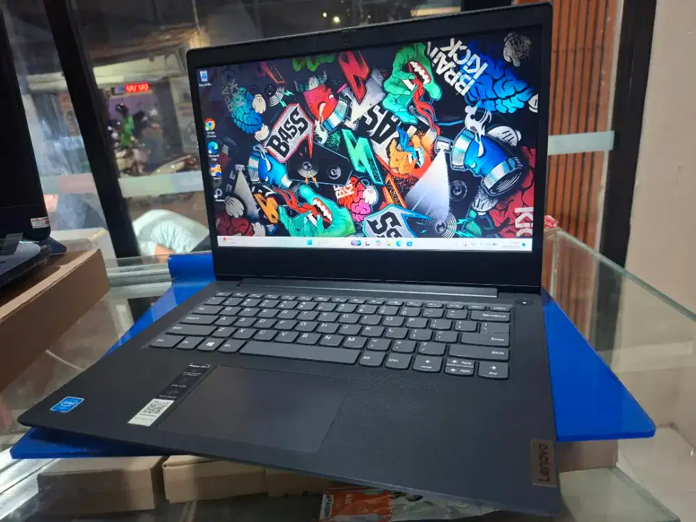 Laptop Lenovo Ideapad Slim 3  ram 4 ssd 512 gb