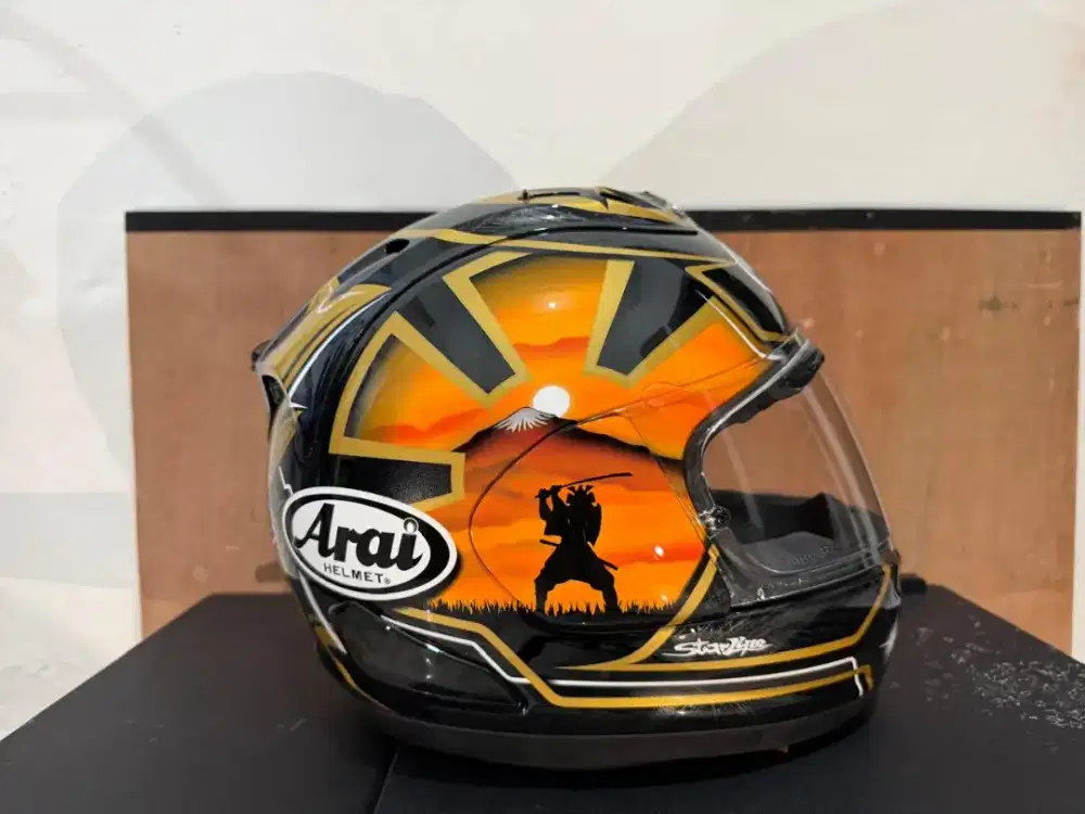 HELM ARAI RX-7X SPIRIT GOLD HELMET