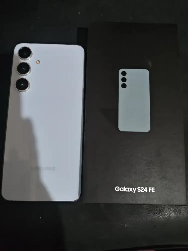 SAMSUNG S24 FE 8/256gb FULLSET ORIGINAL MULUS LIKE NEW SEIN MINUS
